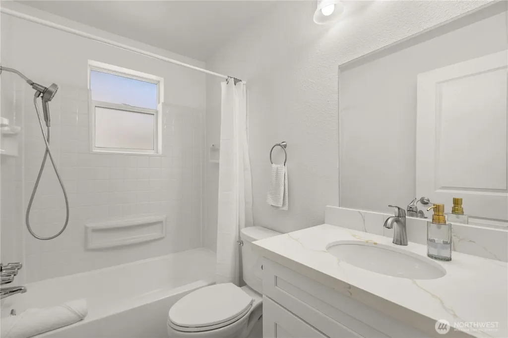 617 140th Street S Tacoma WA 98444