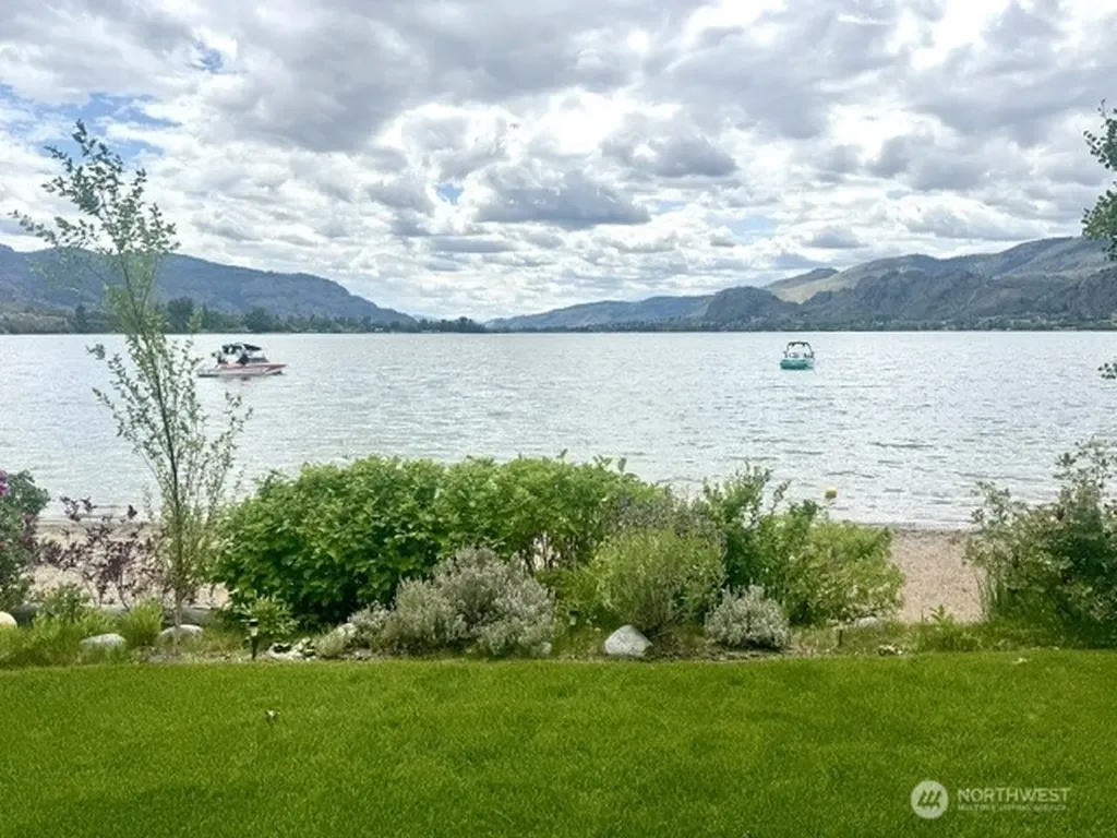 125 Malarkey Lane Oroville WA 98844