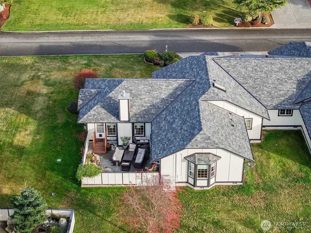 1023 Littlejohn Way Sequim WA 98382