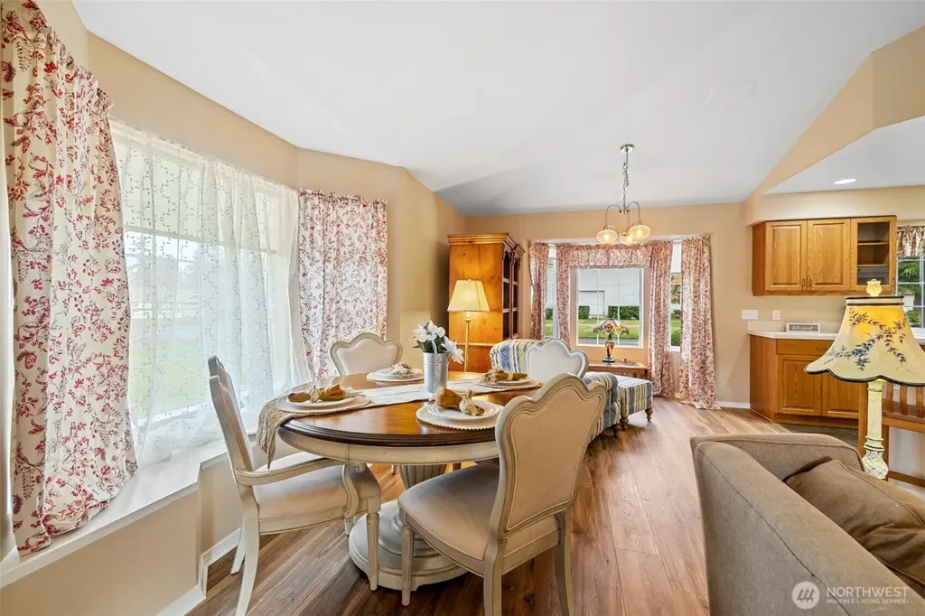 1023 Littlejohn Way Sequim WA 98382