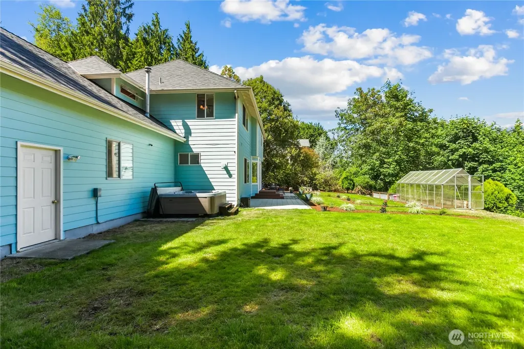 16104 Bay Ridge Drive NW Poulsbo WA 98370