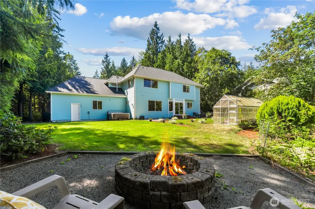16104 Bay Ridge Drive NW Poulsbo WA 98370