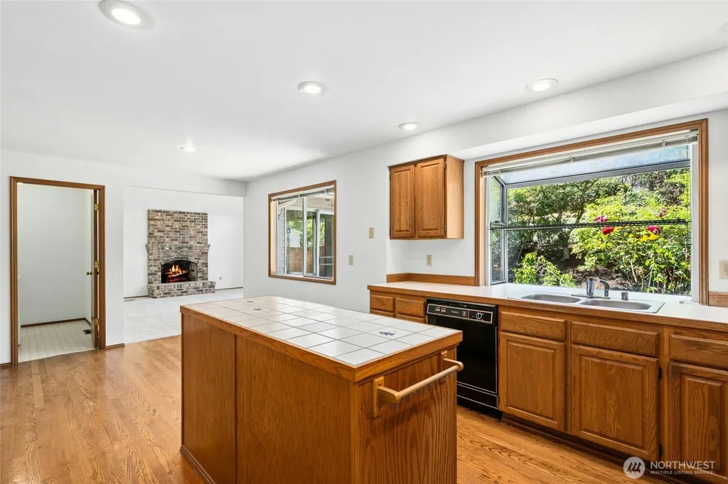 2752 SW 343rd Place Federal Way WA 98023