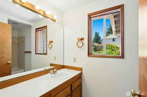 2752 SW 343rd Place Federal Way WA 98023