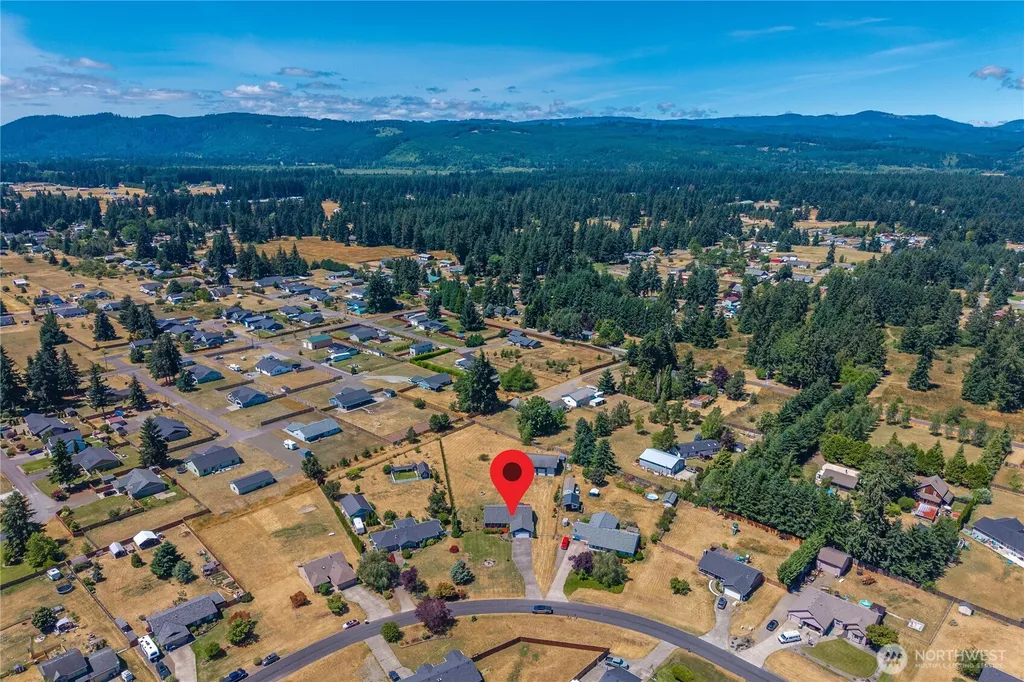 9200 Applegate Loop SW Rochester WA 98579
