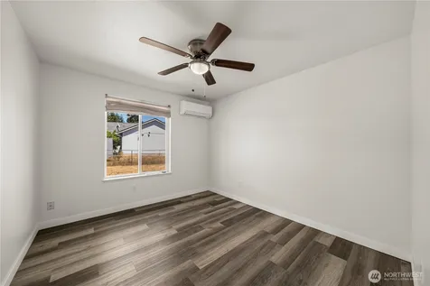 9200 Applegate Loop SW Rochester WA 98579