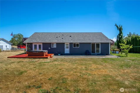 9200 Applegate Loop SW Rochester WA 98579