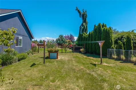 9200 Applegate Loop SW Rochester WA 98579