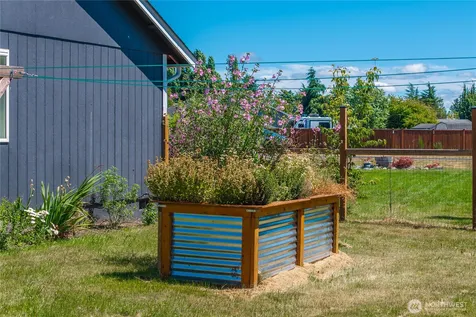 9200 Applegate Loop SW Rochester WA 98579