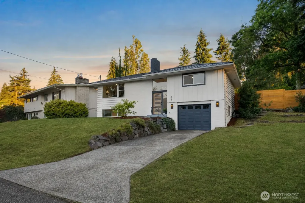 529 S 302nd Street Federal Way WA 98003