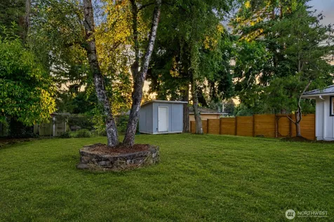 529 S 302nd Street Federal Way WA 98003
