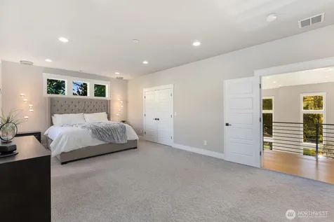 35112 26th Avenue S Federal Way WA 98003