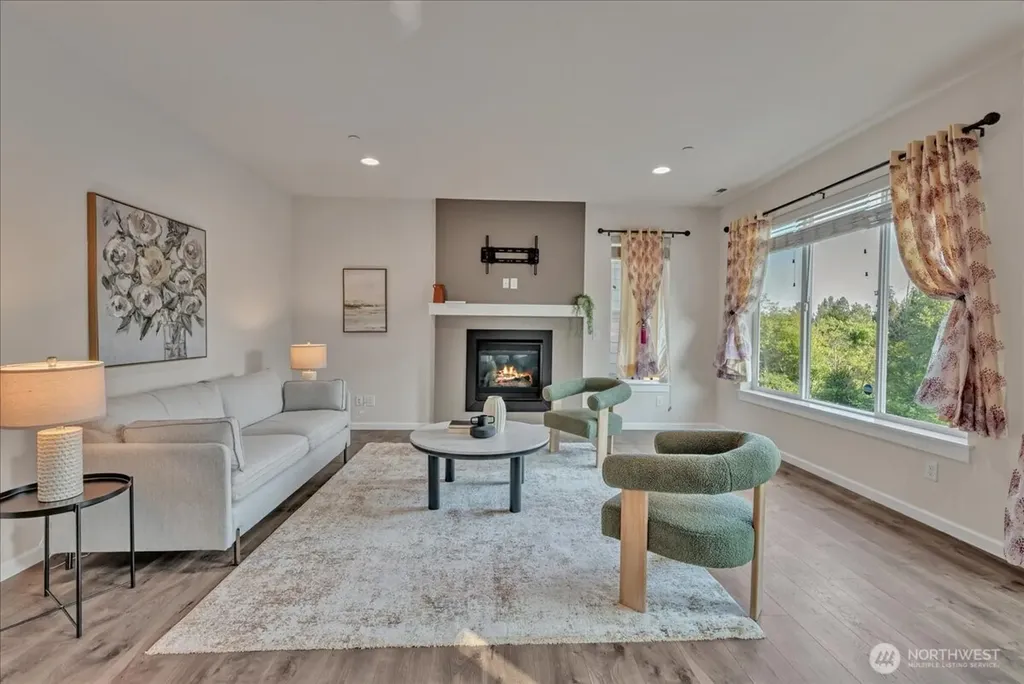1326 192nd Place SE Bothell WA 98012