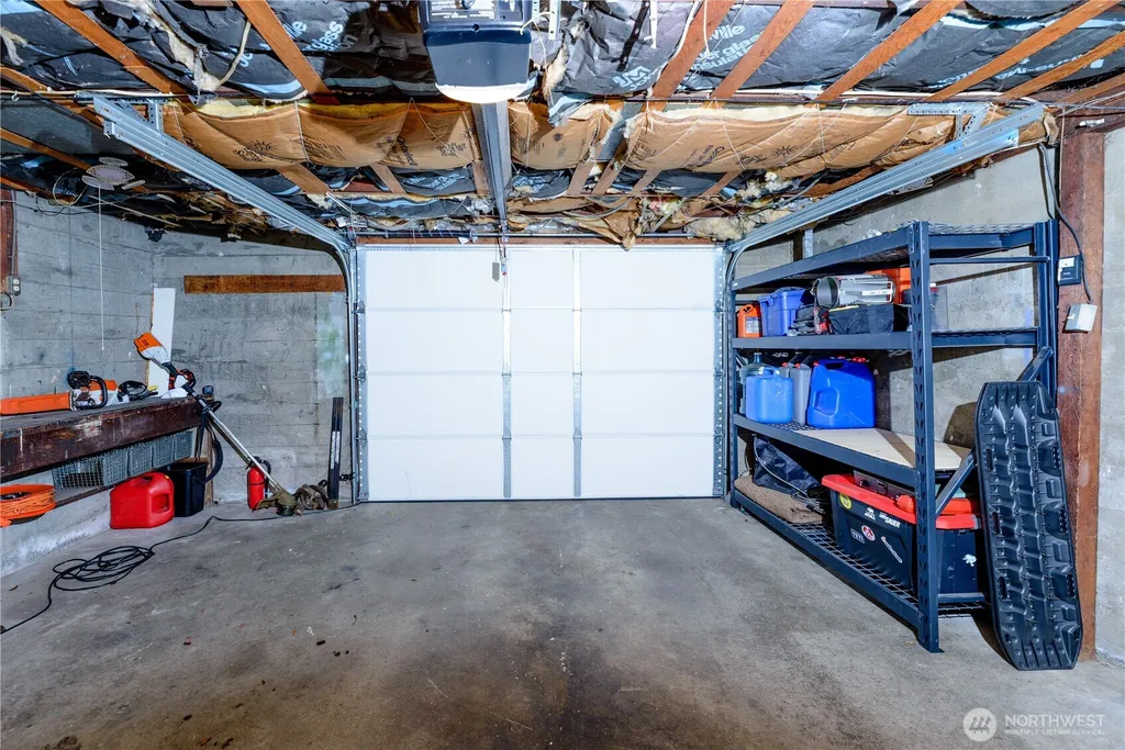 1221 E 2nd Street Port Angeles WA 98362