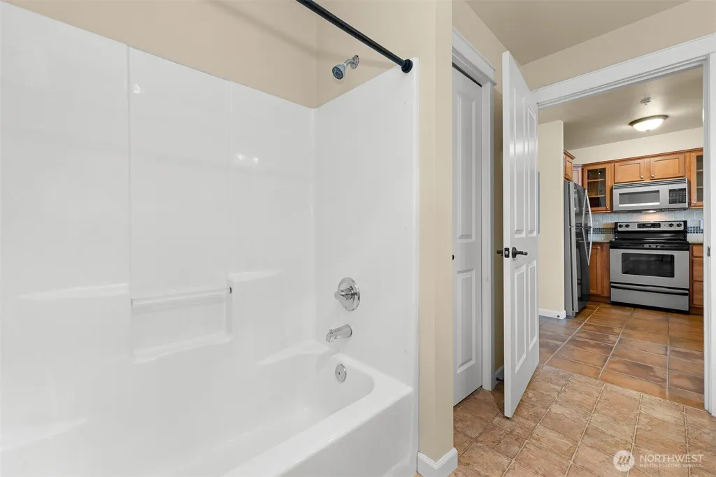 680 32nd Street Bellingham WA 98225