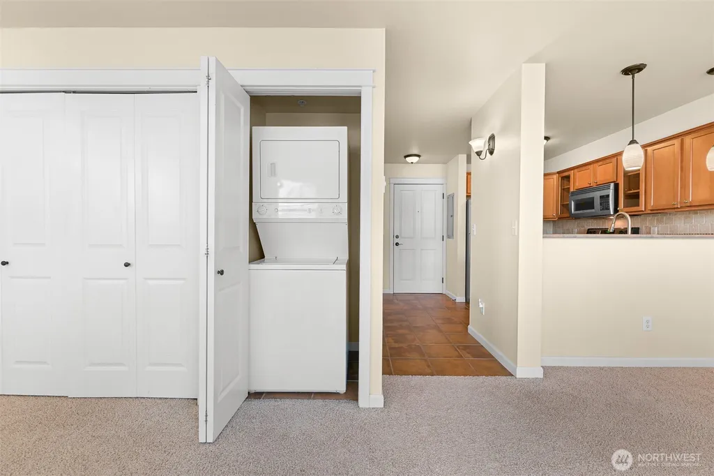 680 32nd Street Bellingham WA 98225