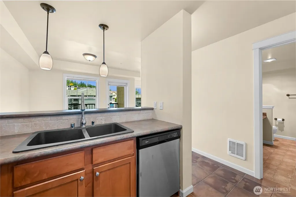 680 32nd Street Bellingham WA 98225