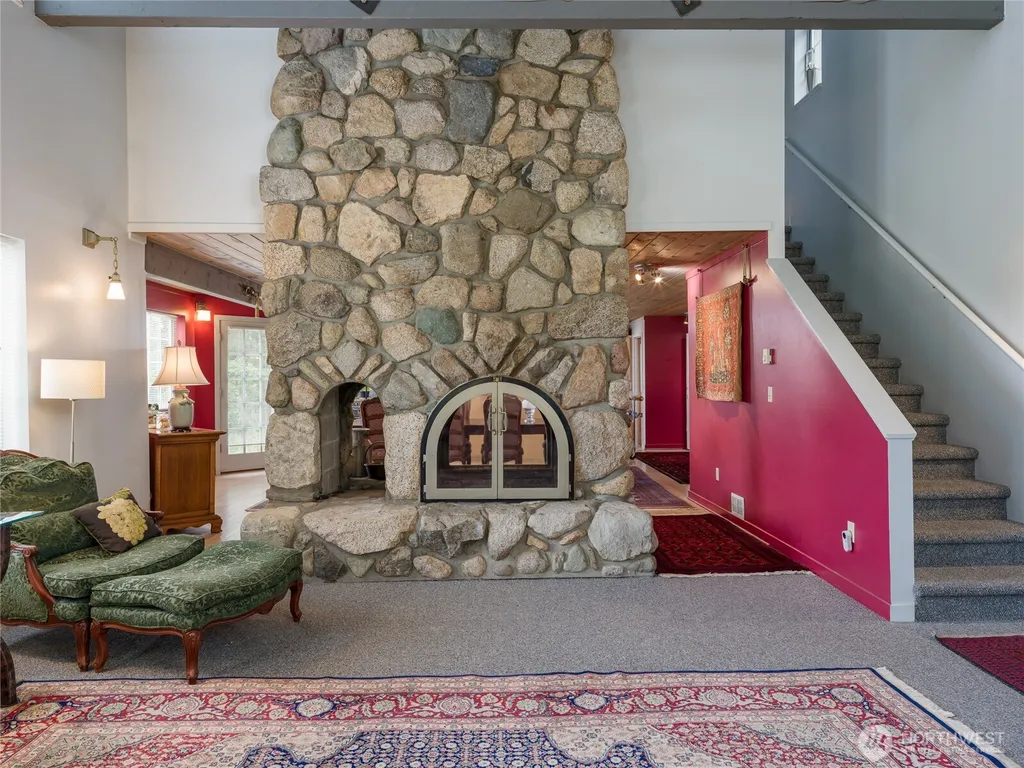83 Islandale Lopez Island WA 98261