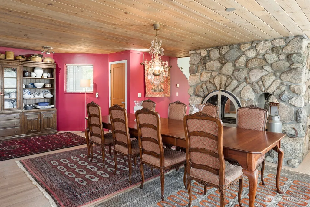 83 Islandale Lopez Island WA 98261