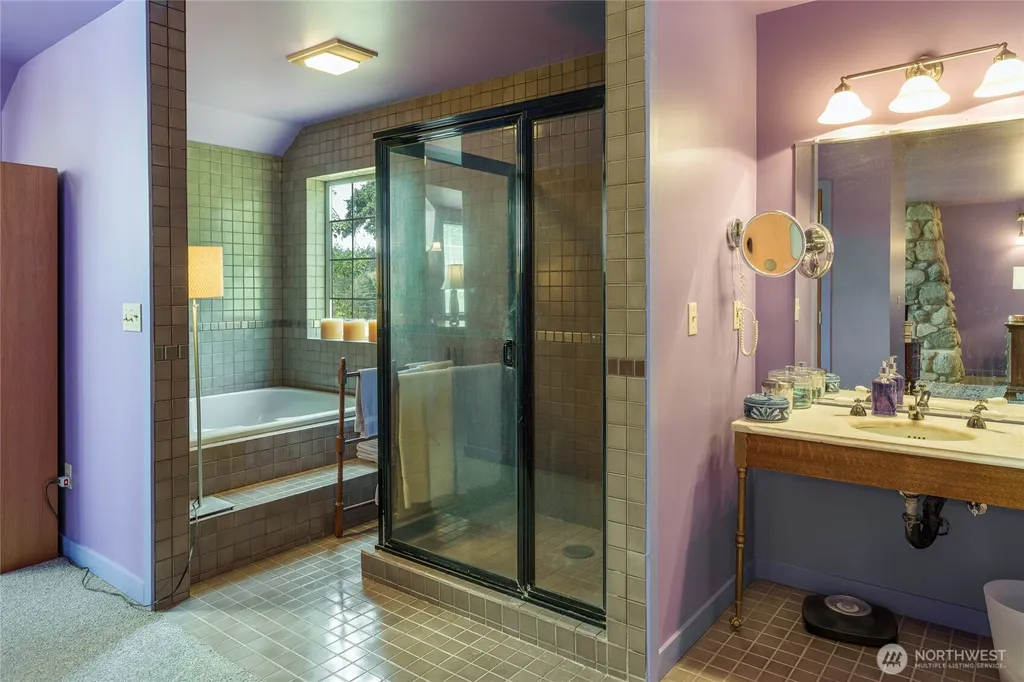 83 Islandale Lopez Island WA 98261