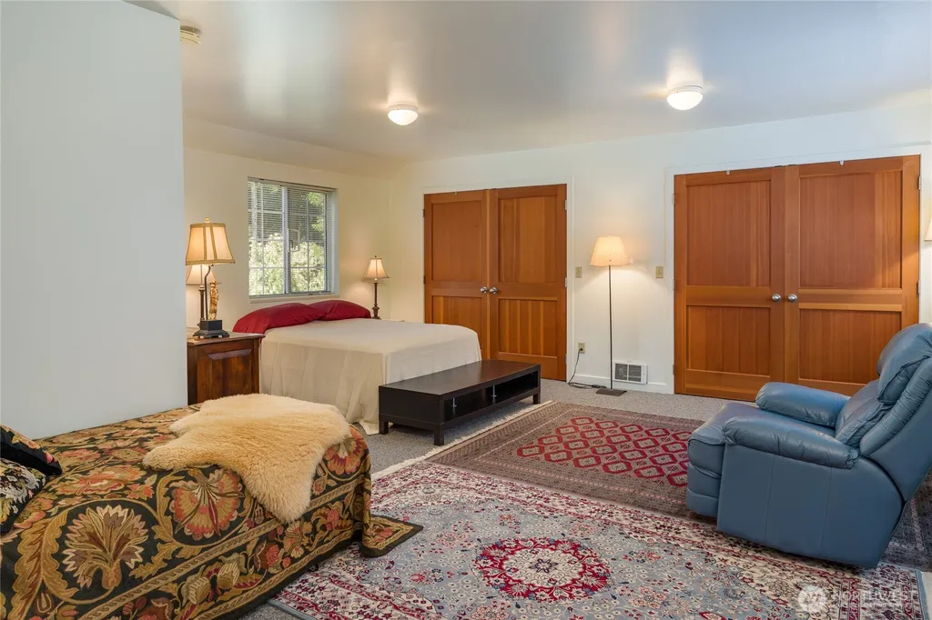 83 Islandale Lopez Island WA 98261