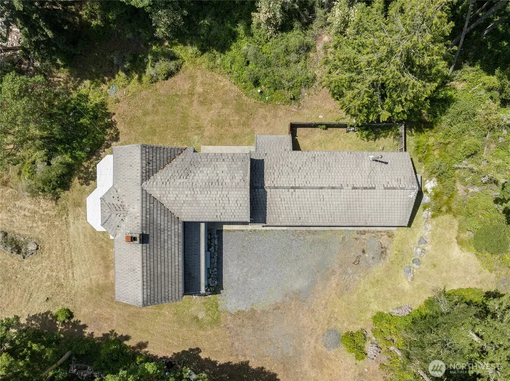 83 Islandale Lopez Island WA 98261