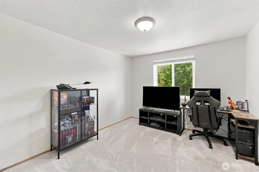 8292 NE Snowberry Loop Vancouver WA 98664