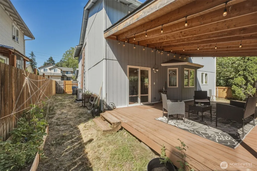 8292 NE Snowberry Loop Vancouver WA 98664