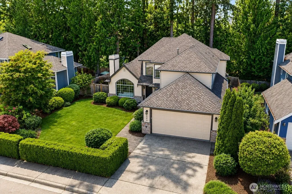 4649 244th Place SE Sammamish WA 98029
