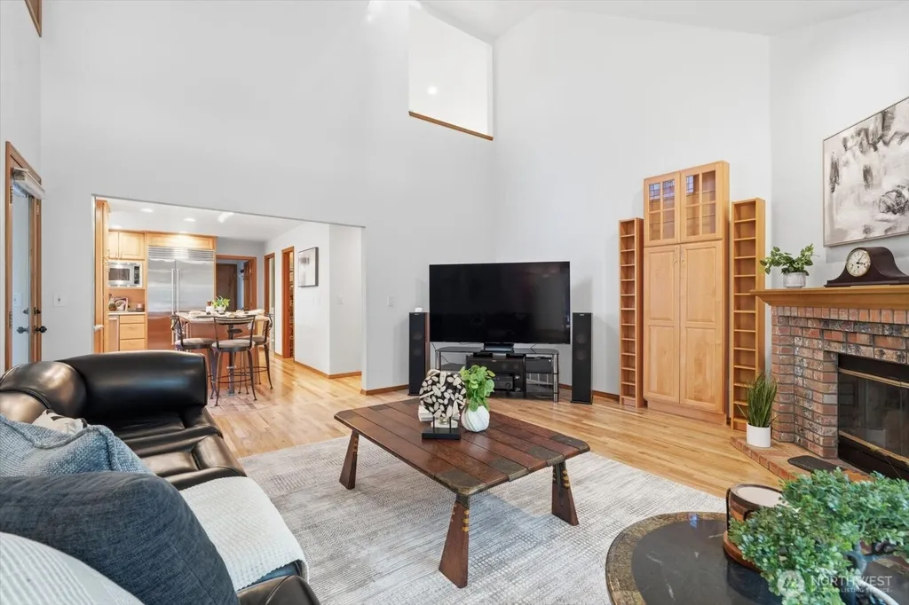 4649 244th Place SE Sammamish WA 98029