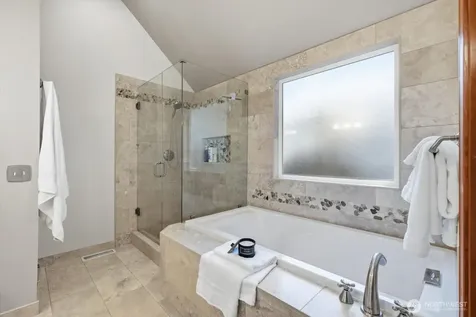4649 244th Place SE Sammamish WA 98029