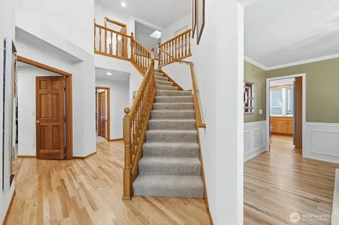4649 244th Place SE Sammamish WA 98029