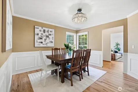 4649 244th Place SE Sammamish WA 98029