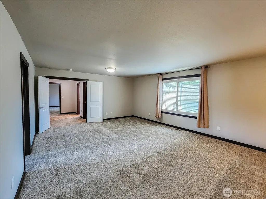 4008 H Avenue Anacortes WA 98221