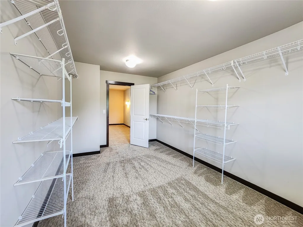 4008 H Avenue Anacortes WA 98221