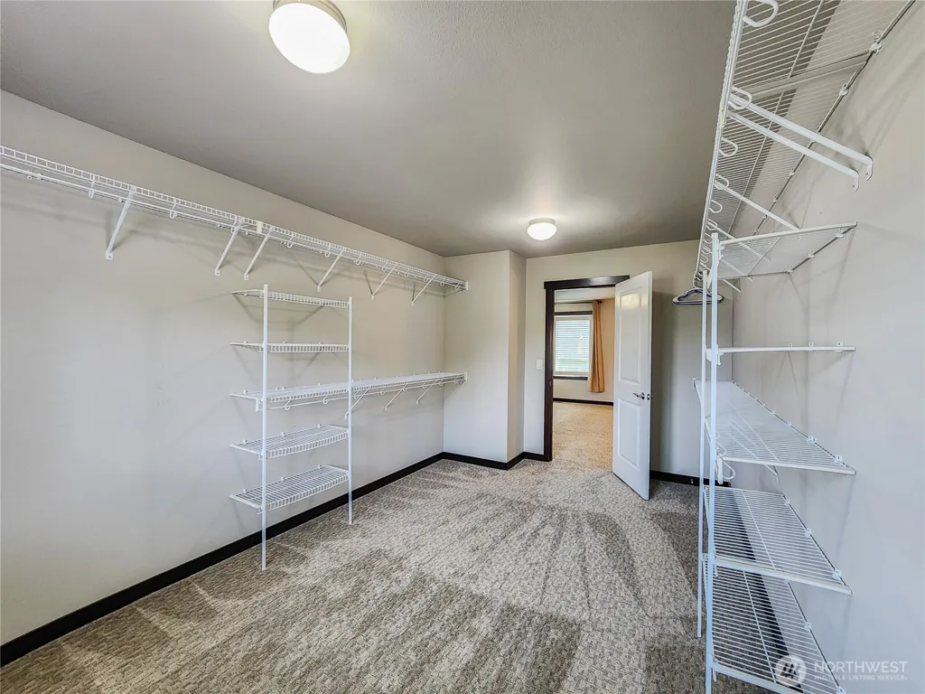4008 H Avenue Anacortes WA 98221