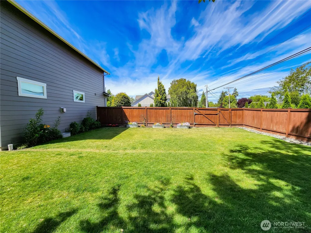 4008 H Avenue Anacortes WA 98221