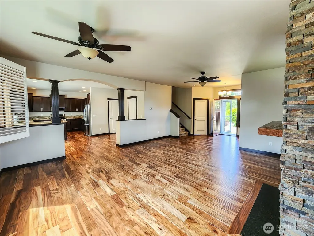 4008 H Avenue Anacortes WA 98221