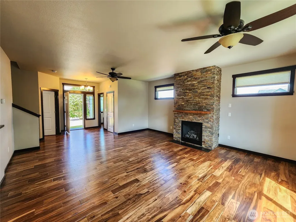 4008 H Avenue Anacortes WA 98221