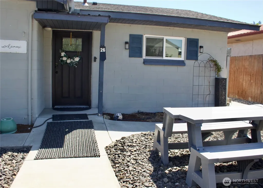 26 Ginkgo Street N Soap Lake WA 98851