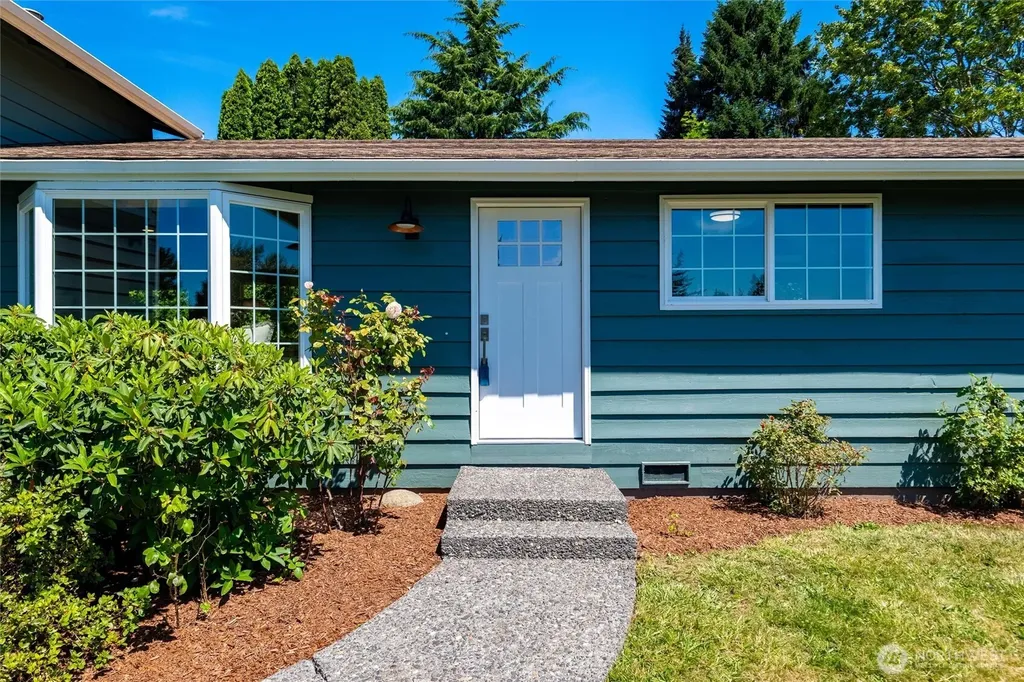 2346 Pine Drive Ferndale WA 98248