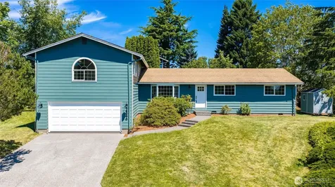 2346 Pine Drive Ferndale WA 98248