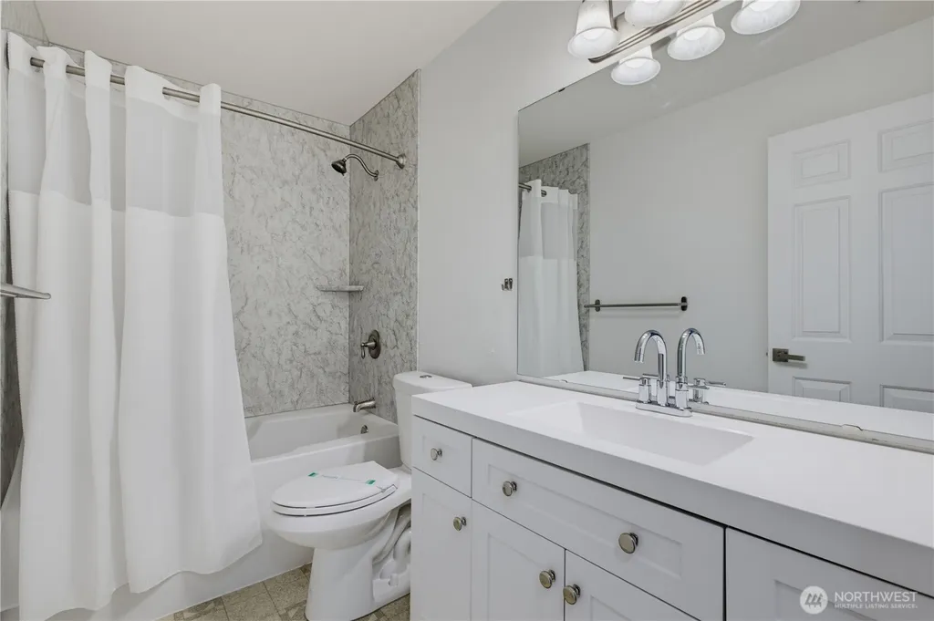 9729 26th Avenue SW Seattle WA 98106