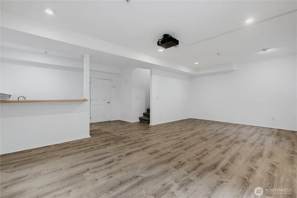 9729 26th Avenue SW Seattle WA 98106