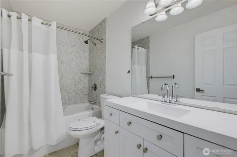 9729 26th Avenue SW Seattle WA 98106