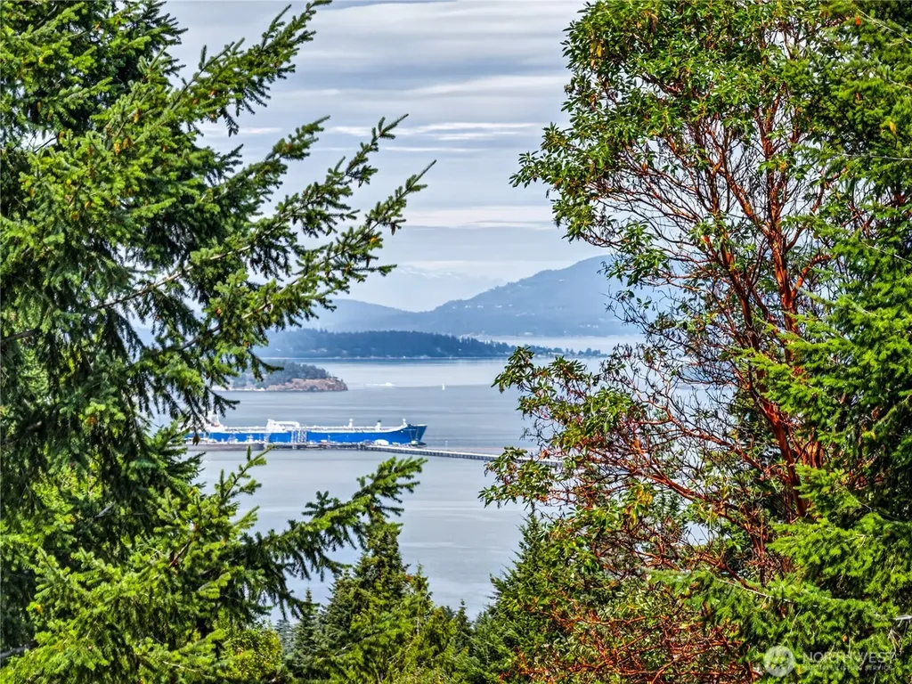 11946 New Morning Drive Anacortes WA 98221