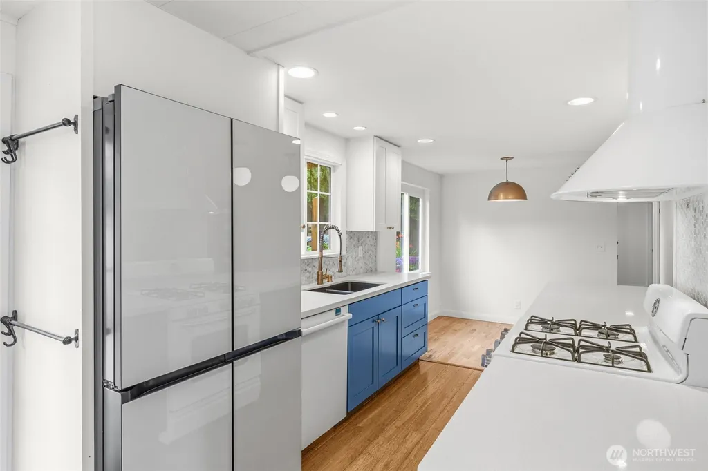 8315 198th Street SW Edmonds WA 98026
