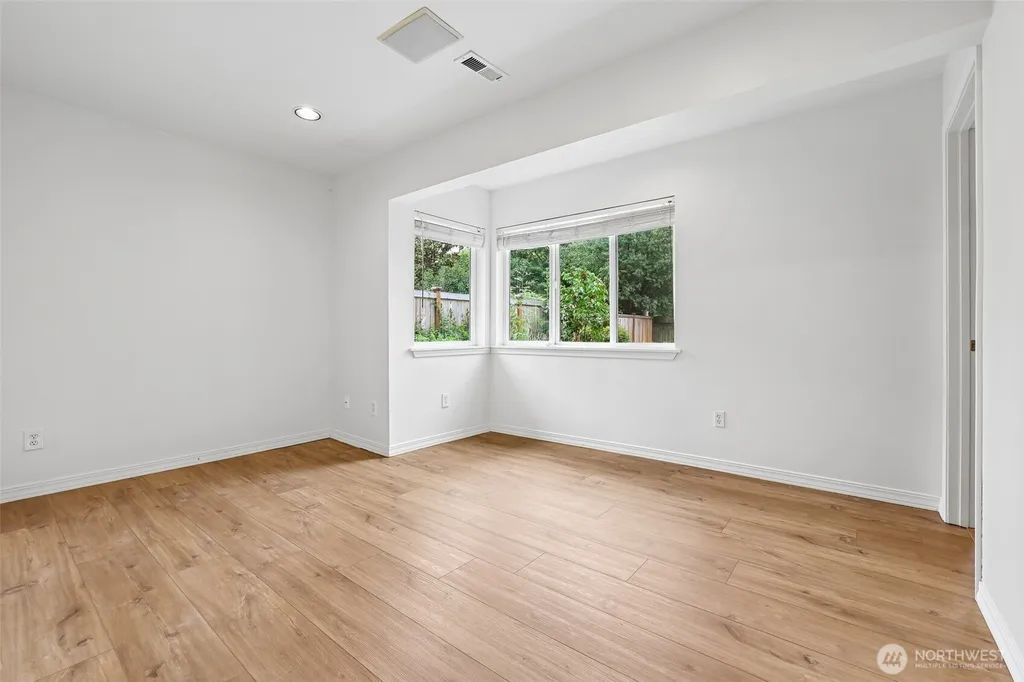 317 NE 91st Street Seattle WA 98115