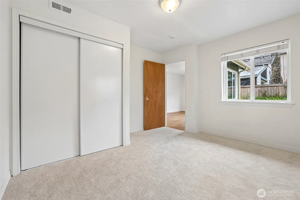 317 NE 91st Street Seattle WA 98115