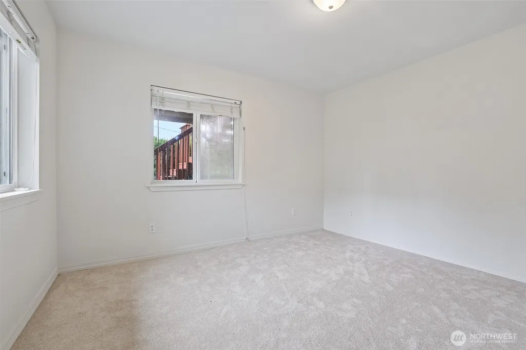 317 NE 91st Street Seattle WA 98115